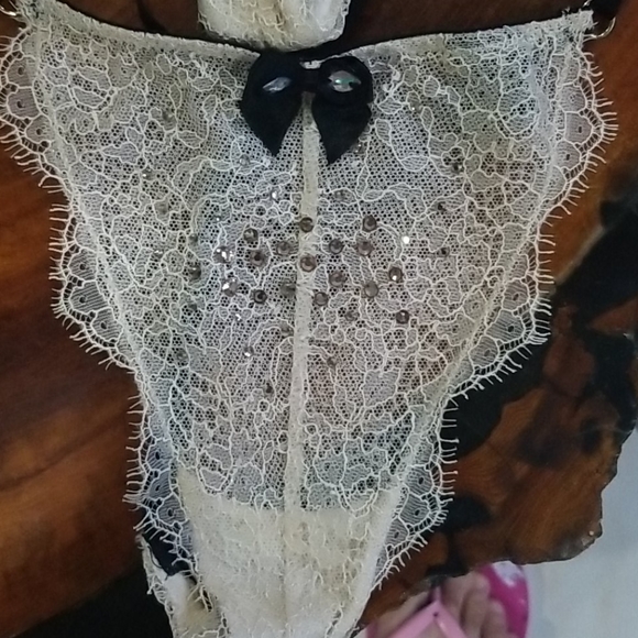 Victoria secret zet  rhinestone fashion show - Picture 9 of 15